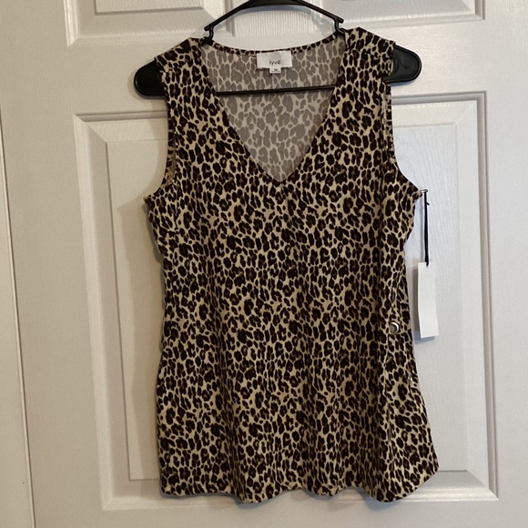 fyve Tops - fyve size m